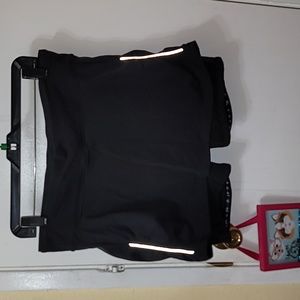 Athleta skort black reflective logo large shorts Slim Fit B23